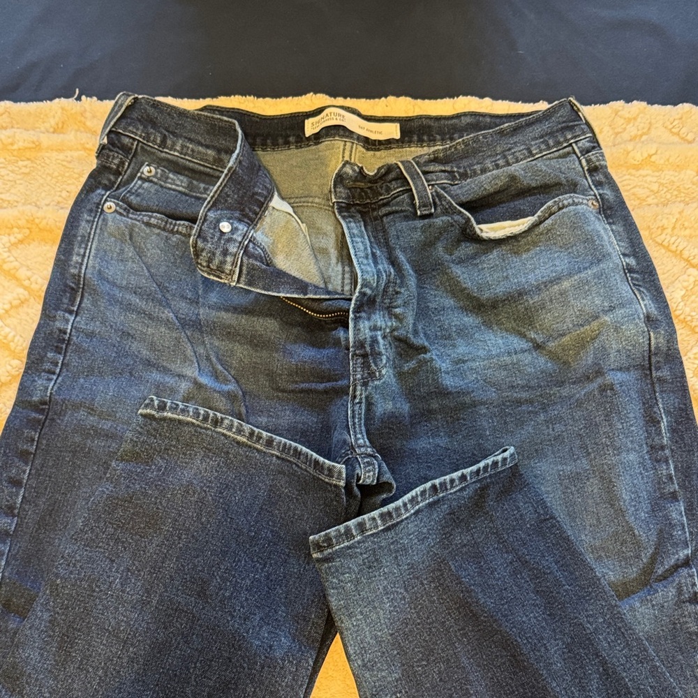 Levi's Dark Blue Slim Fit Jeans